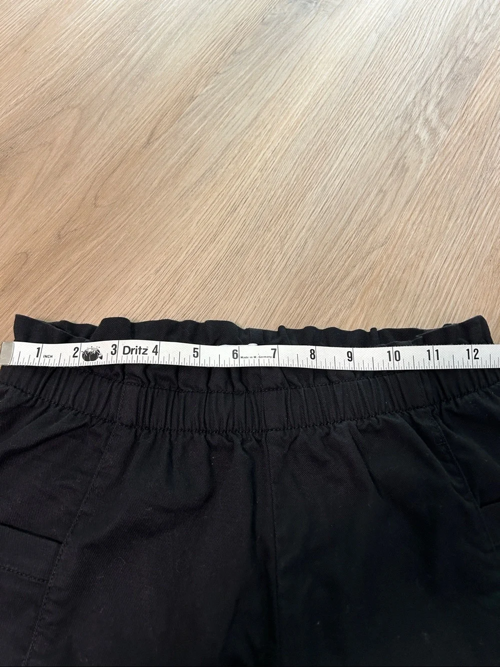 Old Navy Black Elastic-Waist Pull On Pants for girls Size L 100% Cotton. Cargo